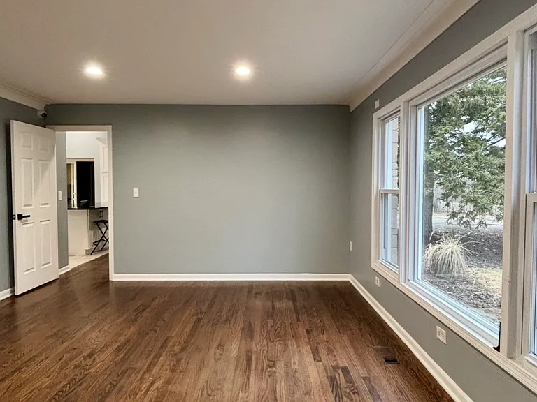 13761 S Archer Ave — Photo 5