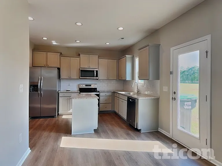 176 Olde Place Dr — Photo 6