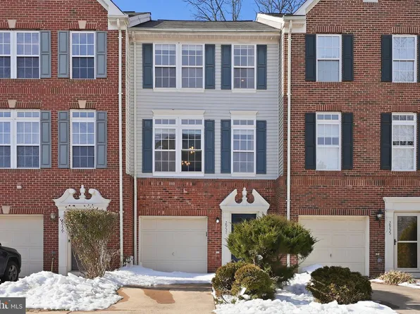 2957 Huntington Grove Sq, Alexandria, VA 22306