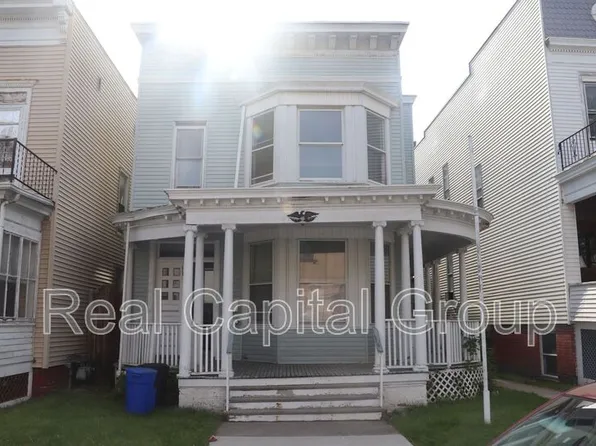 130 5th Ave #3, Troy, NY 12180
