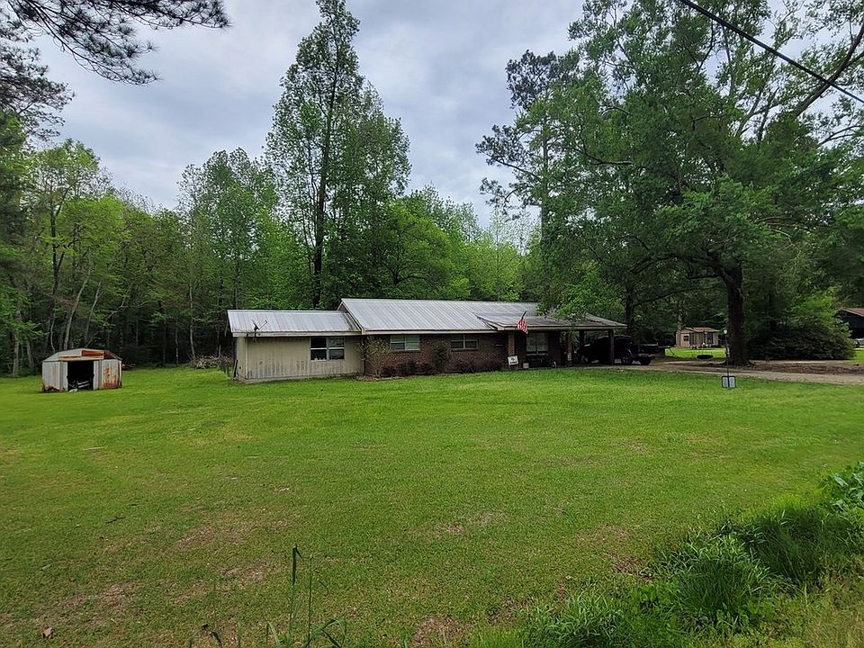 2nd image of 18078 Country Ln