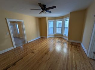 807-809 Dwight St, Holyoke, MA 01040