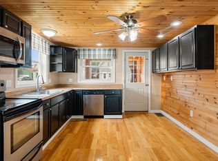 57 School Street, Sheldon, VT 05483
