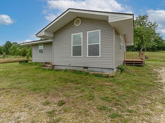 2nd image of 632 Highway 62/412 W
