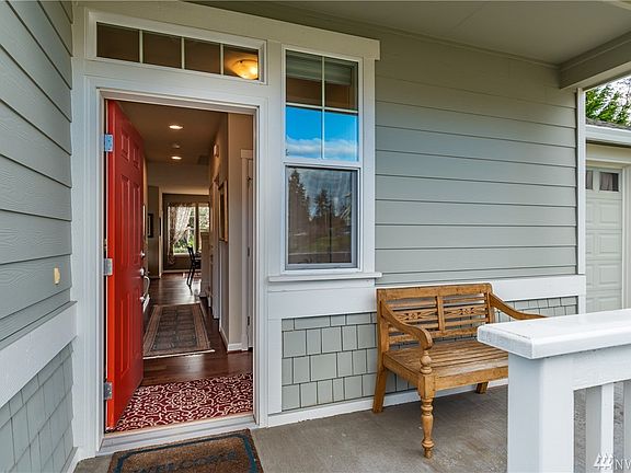 3rd image of 5010 Harbor Hills Dr