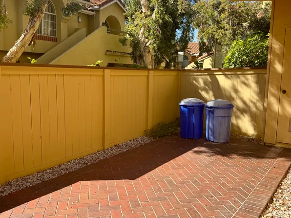 61 Alberti Aisle #330, Irvine, CA 92614