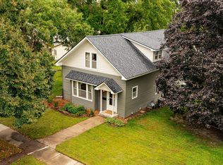 613 Winona St SE, Chatfield, MN 55923