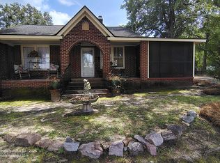 633 Center St, West Columbia, SC 29169