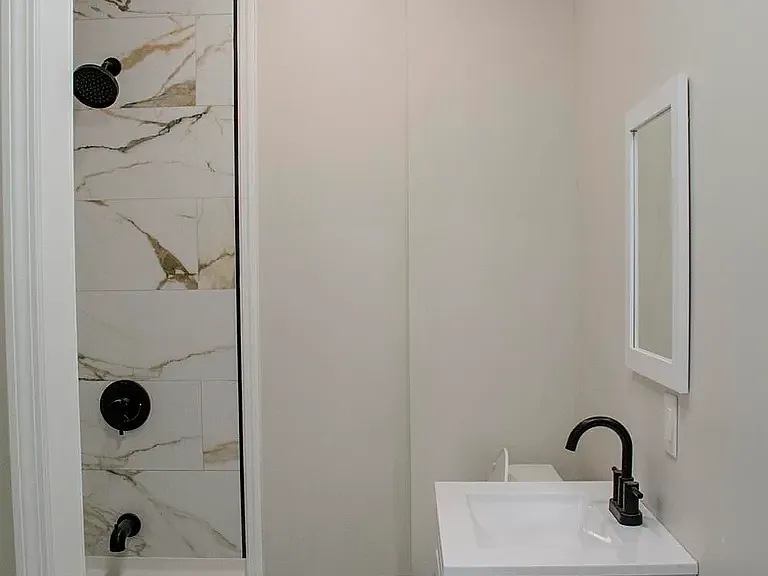 2032 Euclid Ave — Photo 15