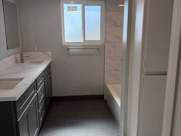 4335 Santa Ana St #1 — Photo 8