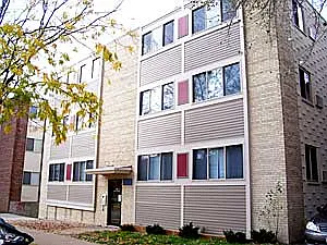 Building Photo - 112 N Orchard St