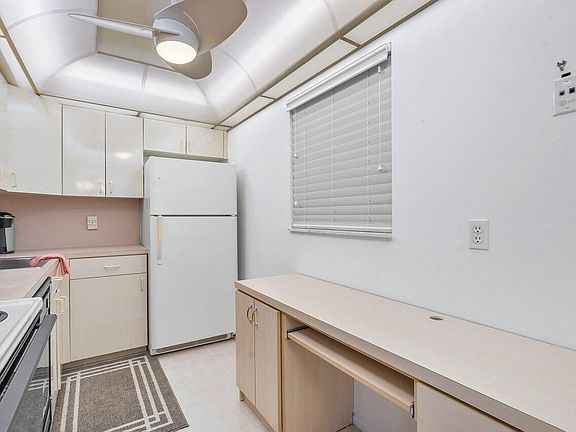 3rd image of 2829 Florida Blvd APT 102