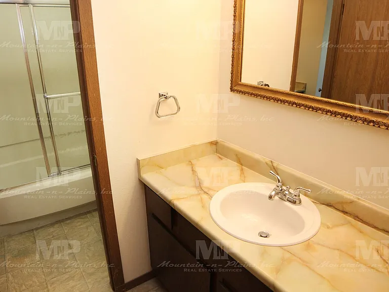 925 Columbia Rd #432 — Photo 7