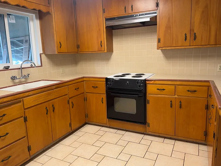 61 Loma Pl — Photo 13