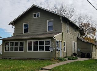 1135 28th St, Des Moines, IA 50311