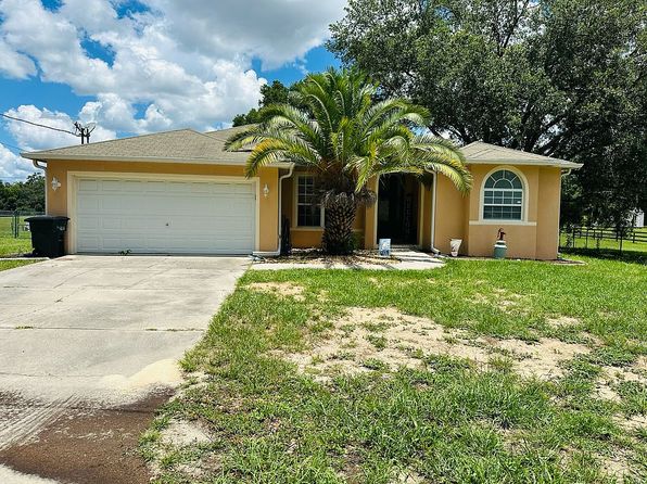 5811 W Meadowpark Ln