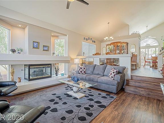 4th image of 1035 Aspen Valley Ave