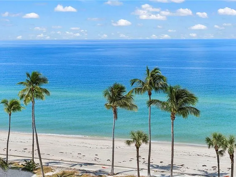 4005 Gulf Shore Blvd N #700 — Photo 9