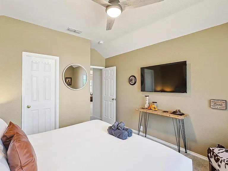 746 River Oak Way — Photo 30