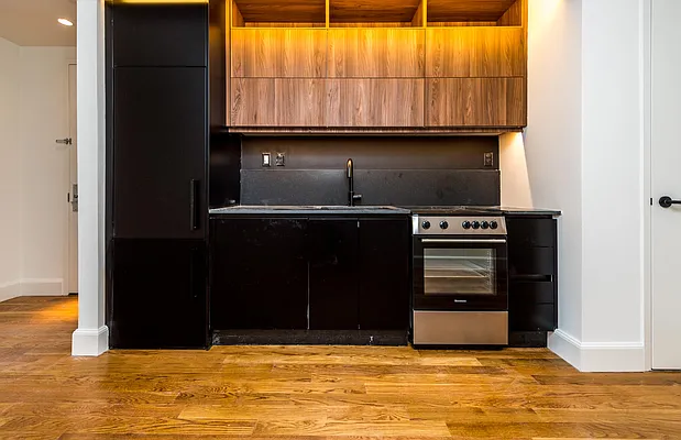 Rented by Nooklyn NYC LLC | media 36