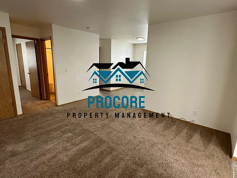 1607 Checola St — Photo 14