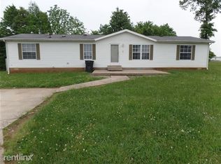 162 Zackary St, Oak Grove, KY 42262