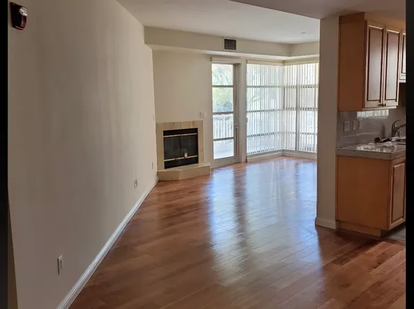 Skyler Place, 424 S Holt Ave #45a42eecf, Los Angeles, CA 90048