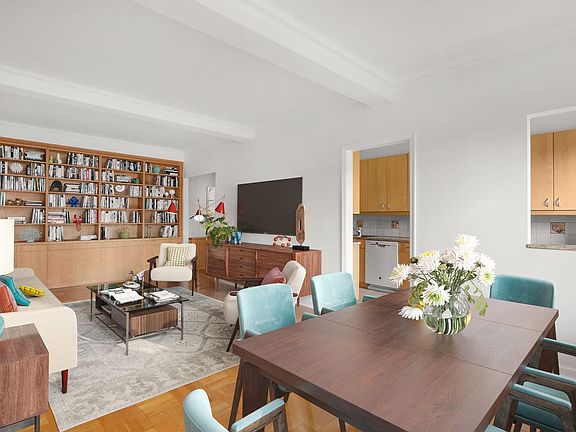 4th image of 170 2nd Ave #5CD
