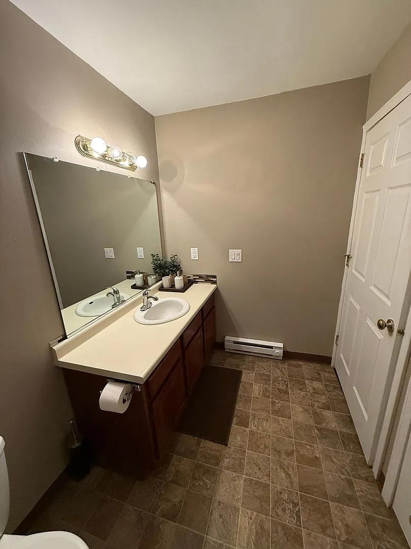 164 Barnstead Drive — Photo 4