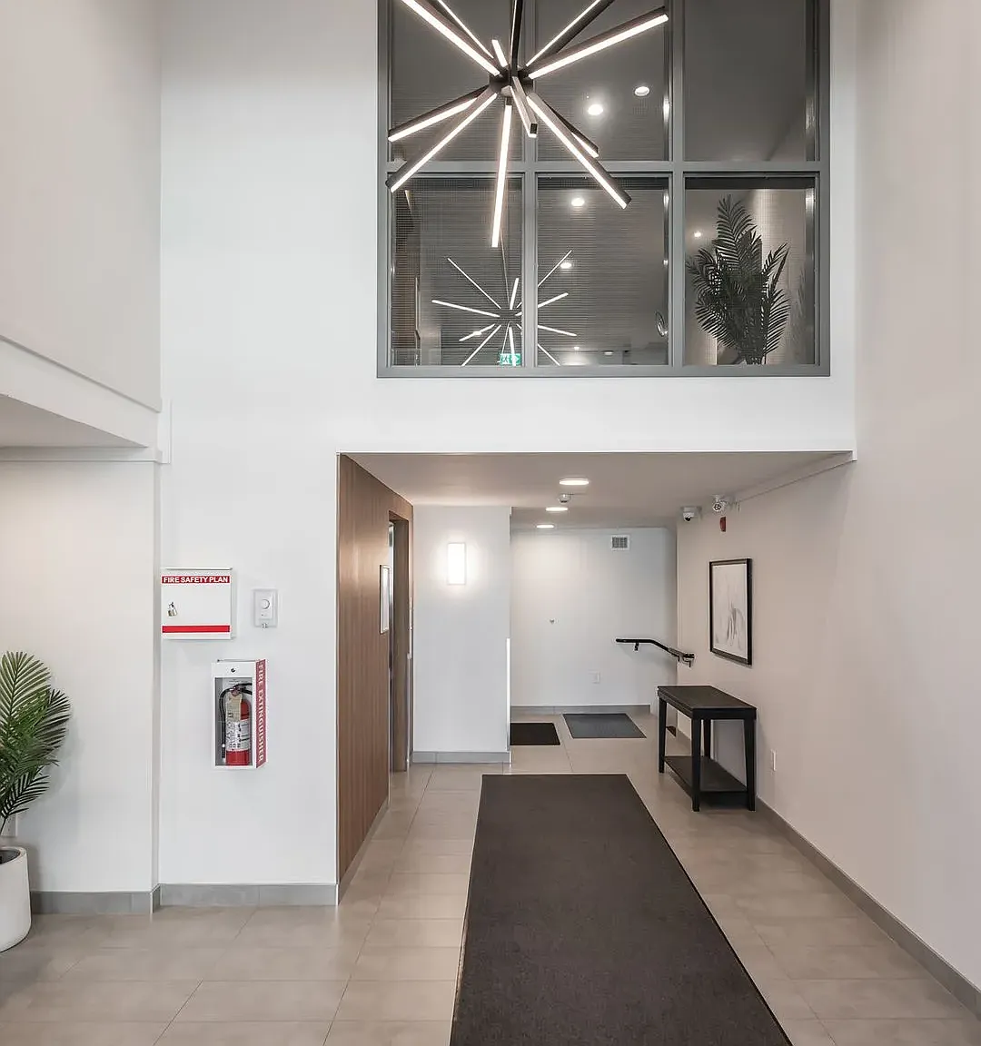 1 bed, 713 sqft, $1,600 — Photo 3