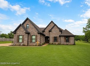 1724 Slocum Rd, Hernando, MS 38632