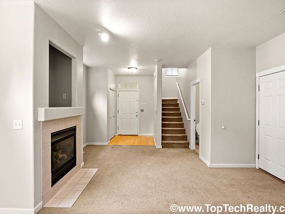 3rd image of 471 NE 55th Ave