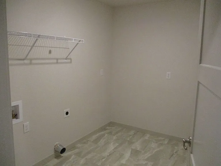 1147 Summit Vista Dr — Photo 10