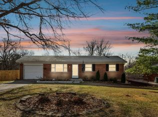 3069 Autumnridge Dr, Cincinnati, OH 45251