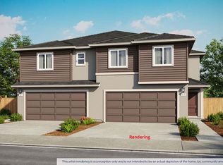 825 Congaree Ln, Redding, CA 96001