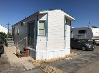 763 W Avenue L #37, Calimesa, CA 92320