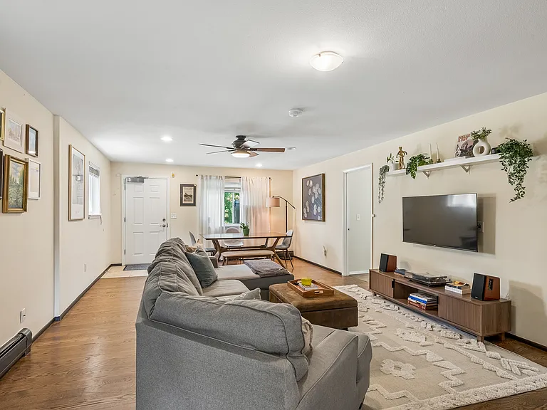 3051 S Ogden St — Photo 11