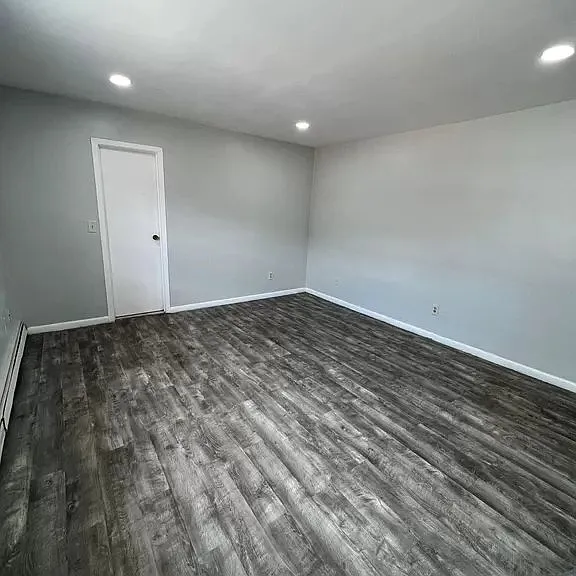 396 Stuyvesant Ave #15 — Photo 5