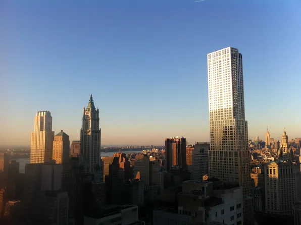 56 Pine St APT 6E, New York, NY 10005