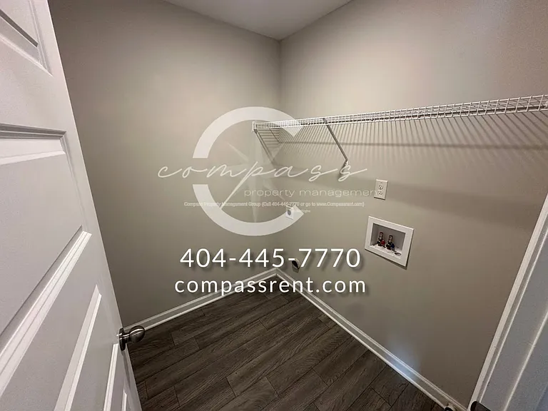 107 Squarewood Ln — Photo 24