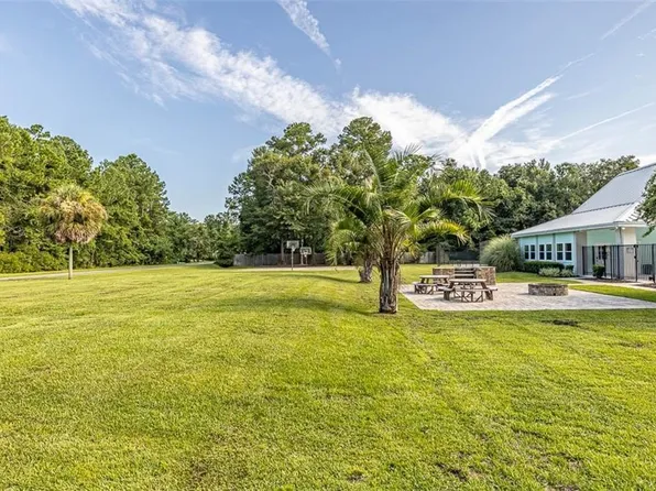 155 Sunrise Dr, Woodbine, GA 31569