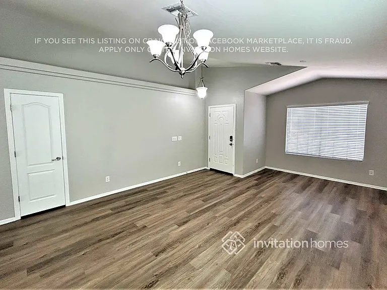 21836 W Mohave St — Photo 3
