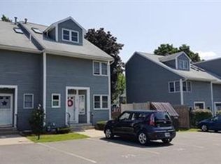 38 Farmland Rd #D, Lowell, MA 01850