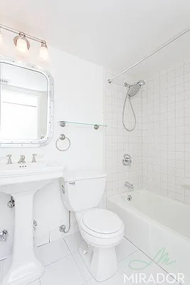 Rented by Mirador Real Estate | media 10