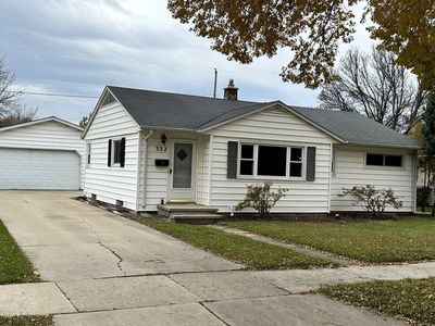 332 S Karlyn St, Kimberly, WI, 54136