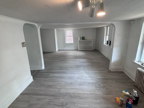 2048 Mahantongo St #2, Pottsville, PA 17901