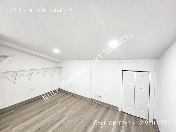 4th image of 124 Kathleen Dr #5