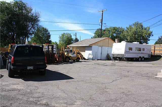 2nd image of 3331 S Federal Blvd