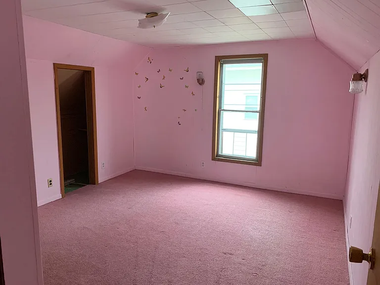 2nd fl bed room