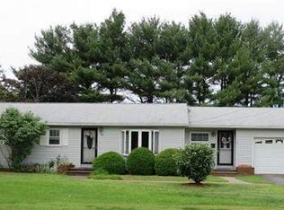 32 Locust St, Oxford, MA 01540